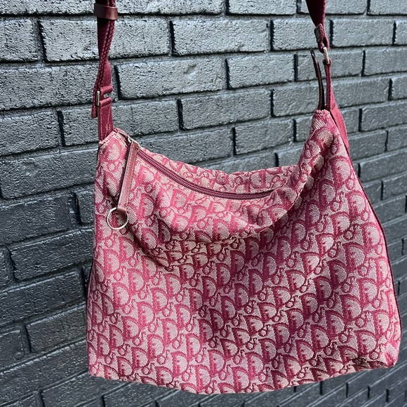 *TRENDING!* Authentic DIOR Trotter Zip Messenger Crossbody - Picture 4 of 15